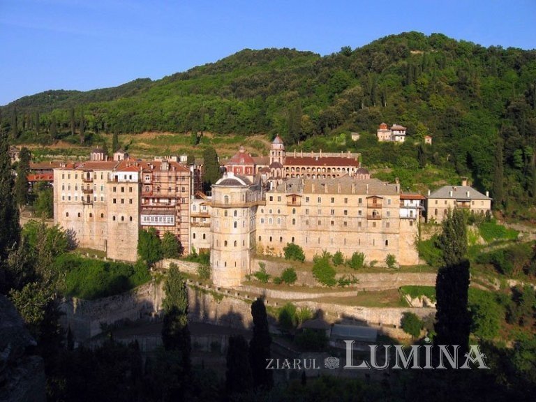 Rugăciunea neîncetată a marelui duhovnic athonit Dometie Trihenea 199622