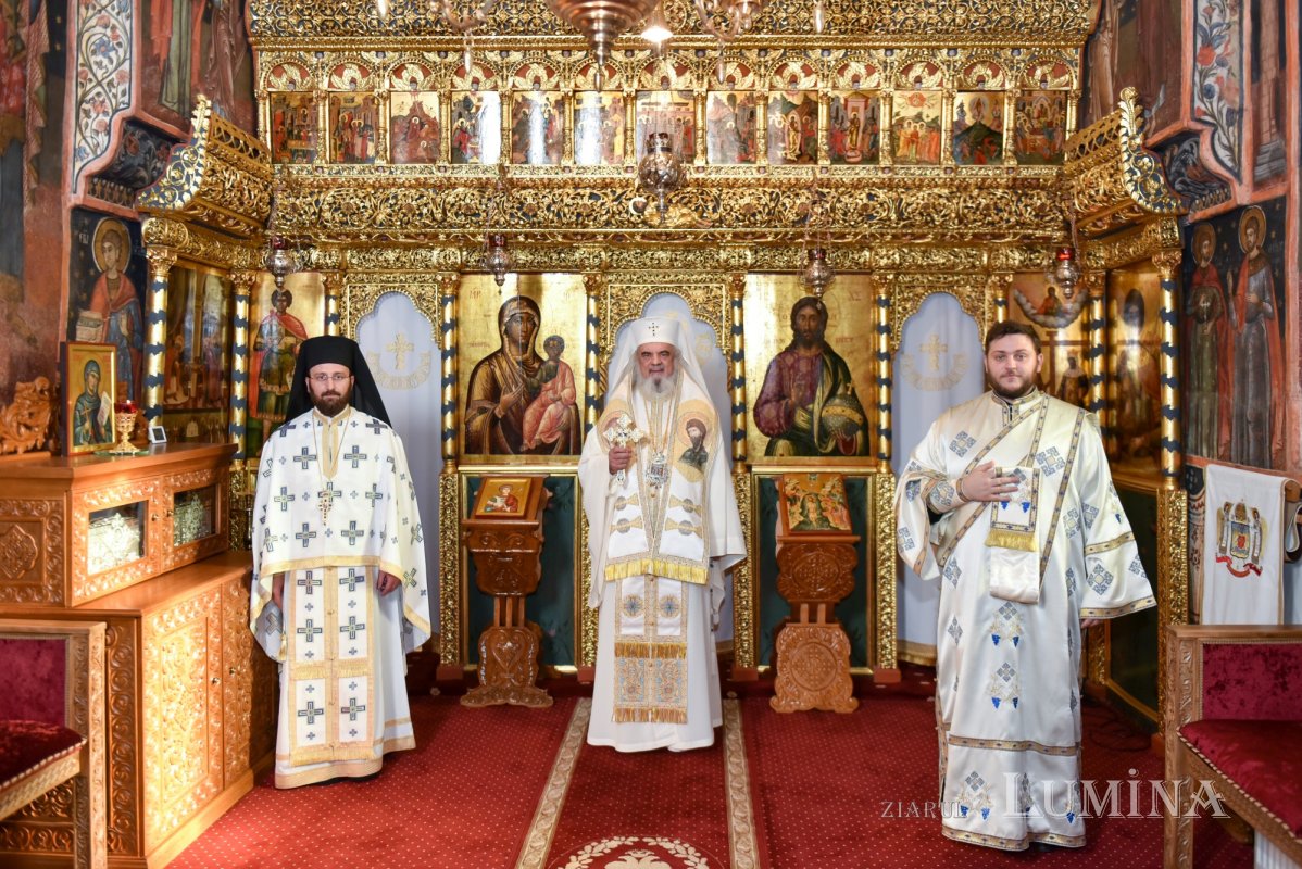 „Botezul creștin, taina înfierii omului prin har” 199927