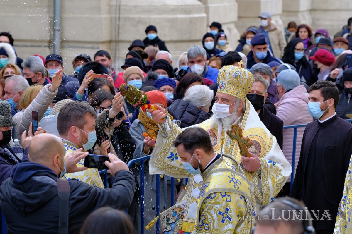 Sărbătoarea Botezului Domnului la Catedrala Patriarhală 200049
