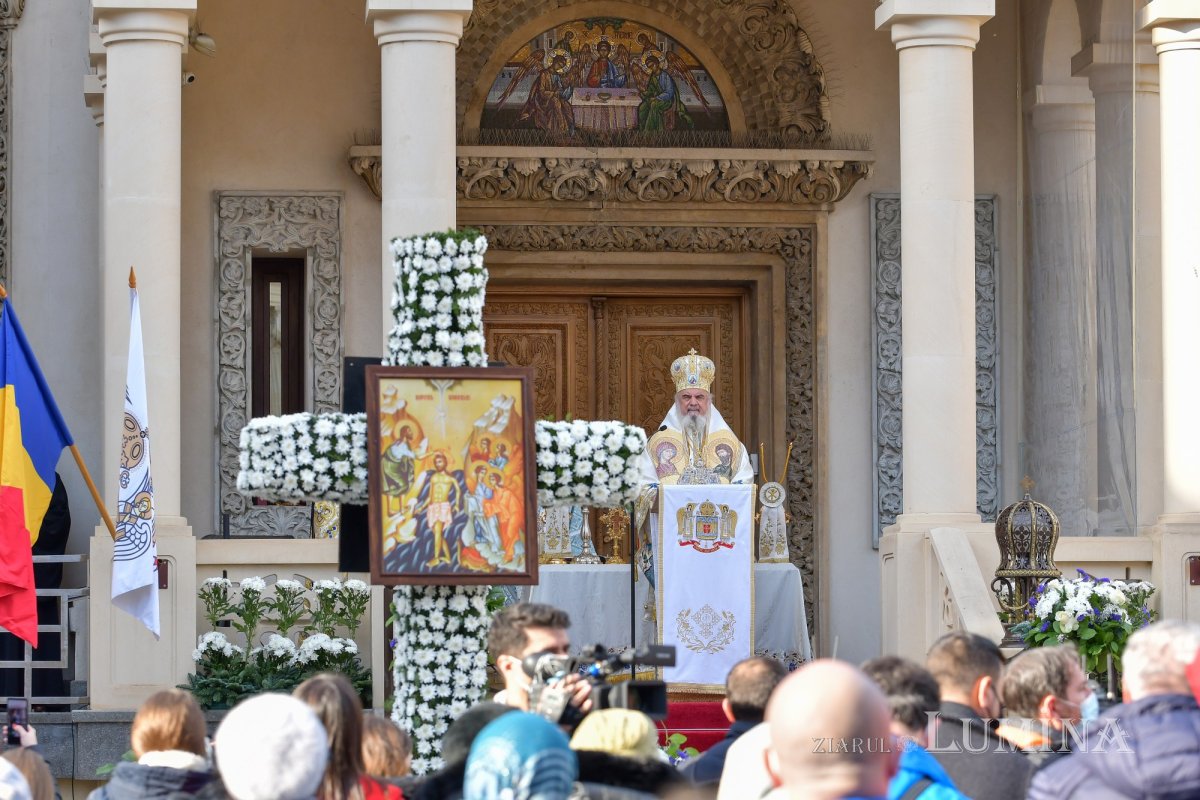 Sărbătoarea Botezului Domnului la Catedrala Patriarhală 200086