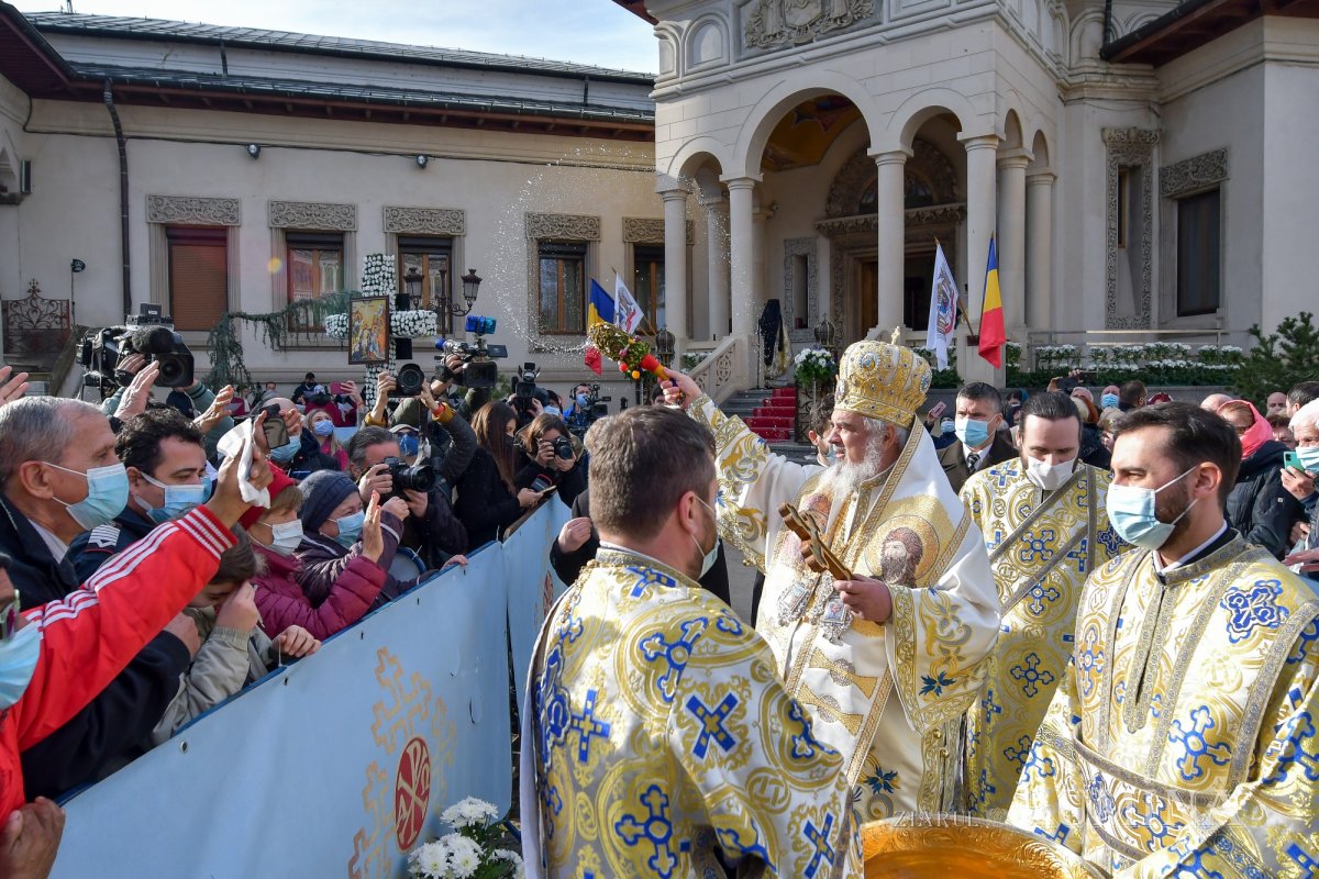 Sărbătoarea Botezului Domnului la Catedrala Patriarhală 200100