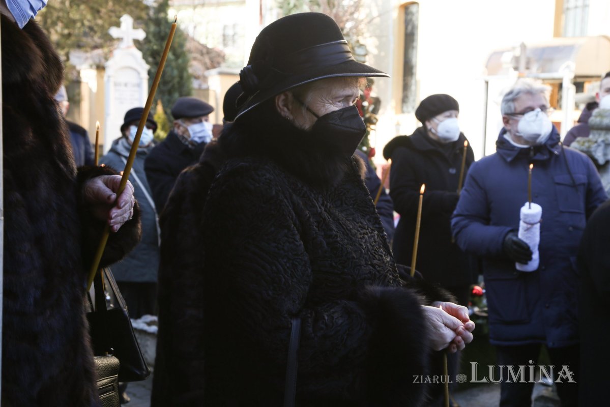 Părintele academician Mircea Păcurariu, pomenit la un an de la trecerea în veşnicie 200663