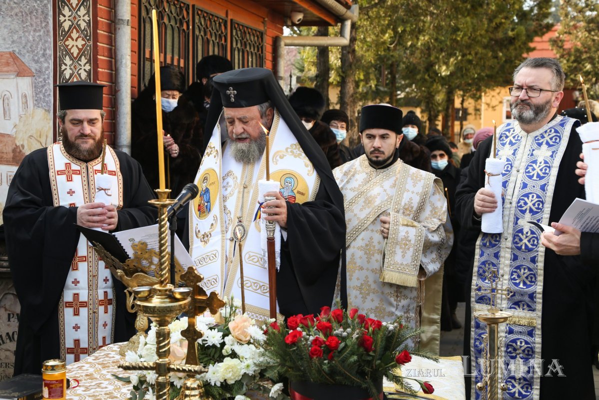 Părintele academician Mircea Păcurariu, pomenit la un an de la trecerea în veşnicie 200669