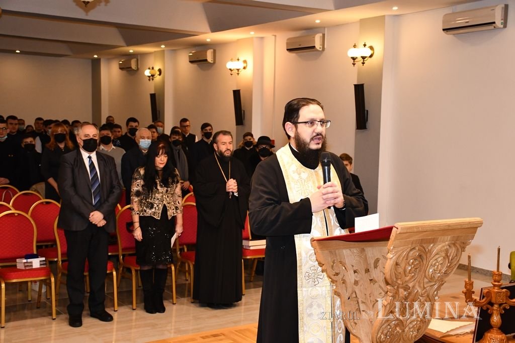 Vizită arhierească și comemorarea lui Mihai Eminescu la Caransebeș 200755