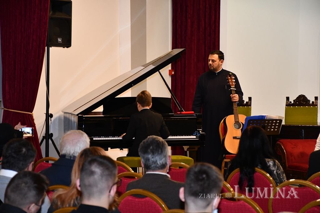 Vizită arhierească și comemorarea lui Mihai Eminescu la Caransebeș 200760