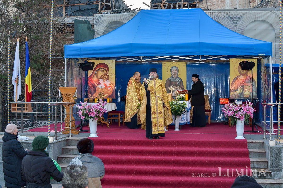 Laudă de seară adusă Cuviosului Antonie cel Mare în Capitală 200968