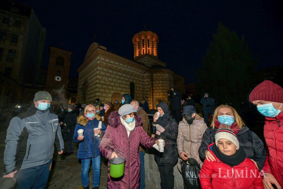 Laudă de seară adusă Cuviosului Antonie cel Mare în Capitală 200982