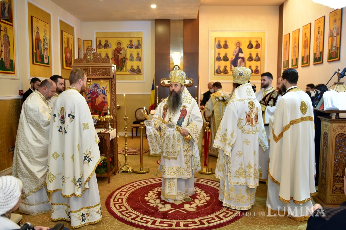 Moaștele Sfântului Alexandru oferite capelei unui cămin de bătrâni din Capitală  200830