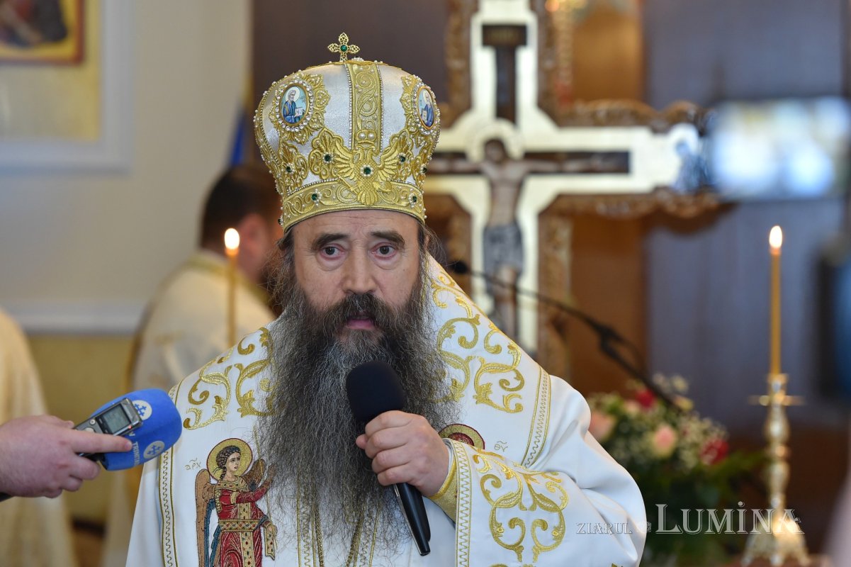 Moaștele Sfântului Alexandru oferite capelei unui cămin de bătrâni din Capitală  200836