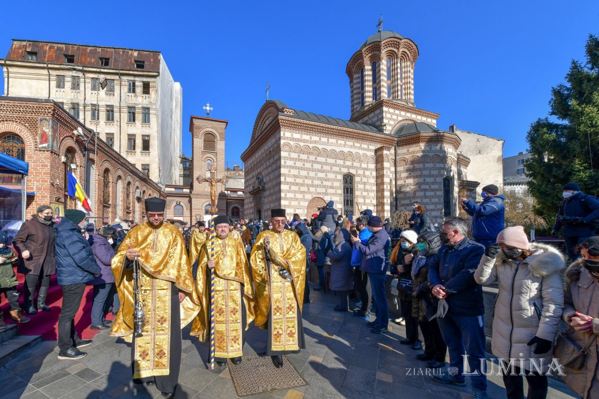 Procesiune cu icoana și moaștele Sfântului Antonie cel Mare în Capitală 200849