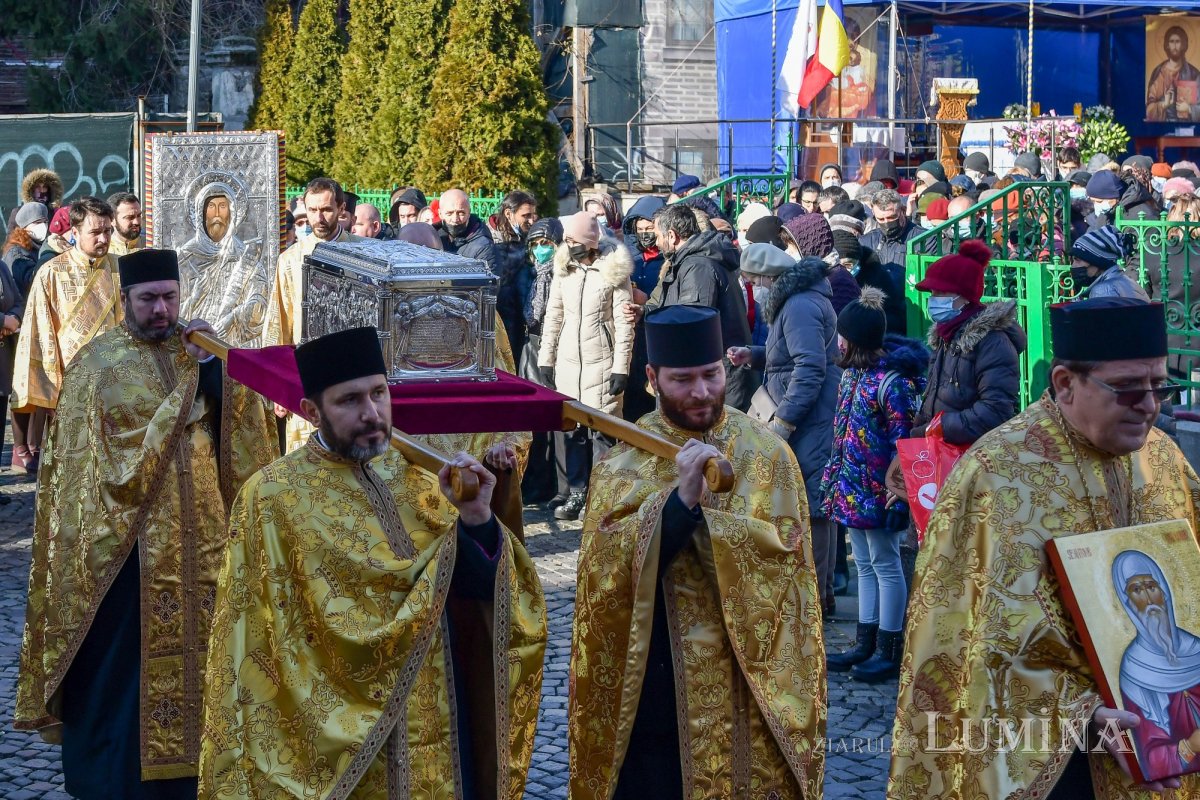 Procesiune cu icoana și moaștele Sfântului Antonie cel Mare în Capitală 200852