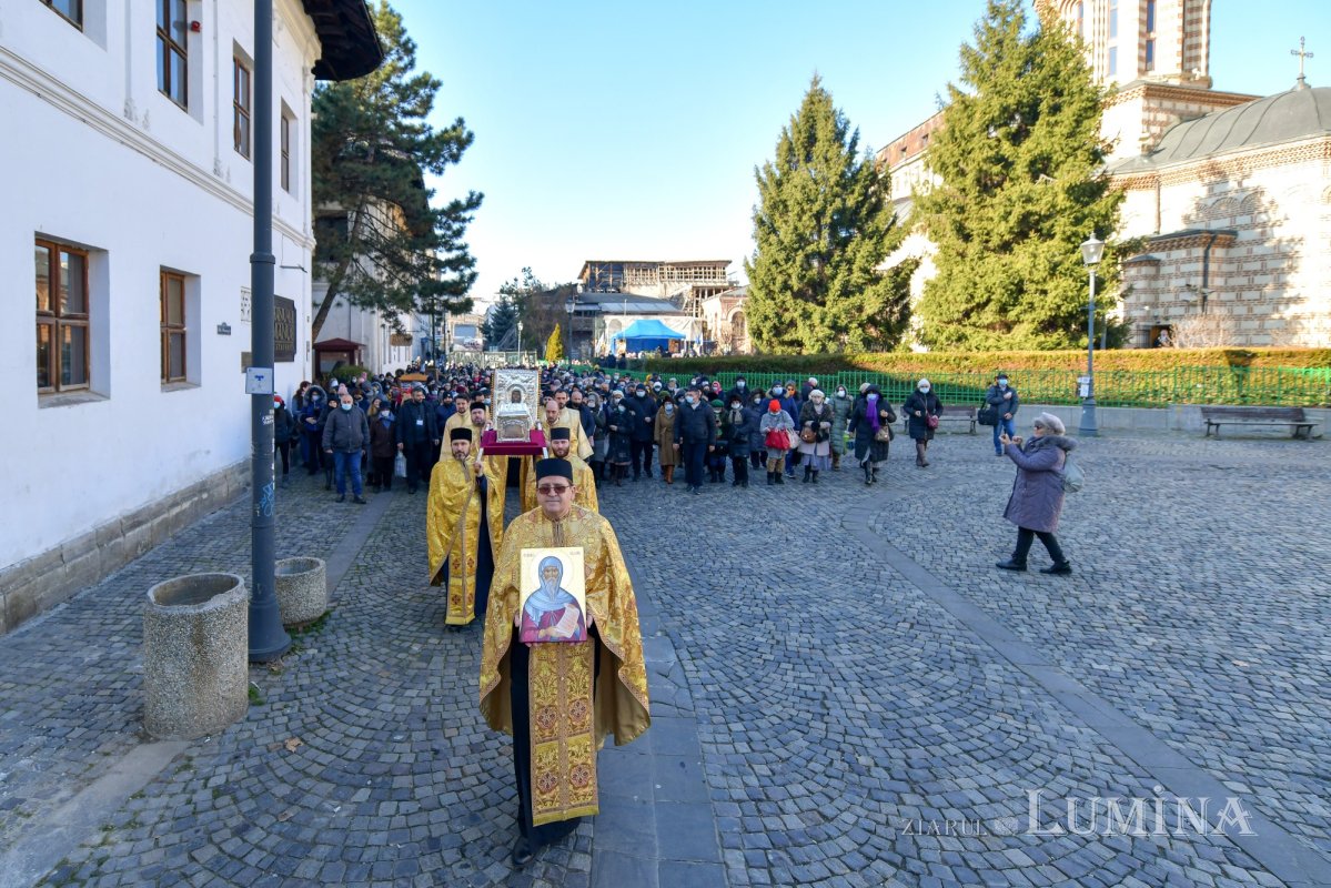 Procesiune cu icoana și moaștele Sfântului Antonie cel Mare în Capitală 200857
