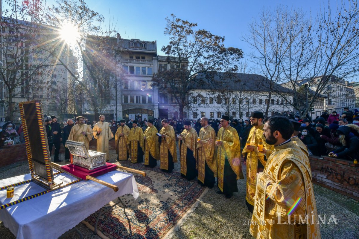 Procesiune cu icoana și moaștele Sfântului Antonie cel Mare în Capitală 200865