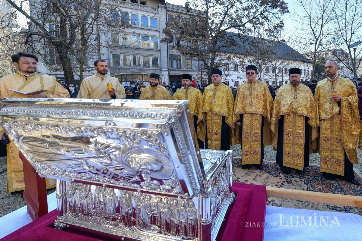 Procesiune cu icoana și moaștele Sfântului Antonie cel Mare în Capitală 200881