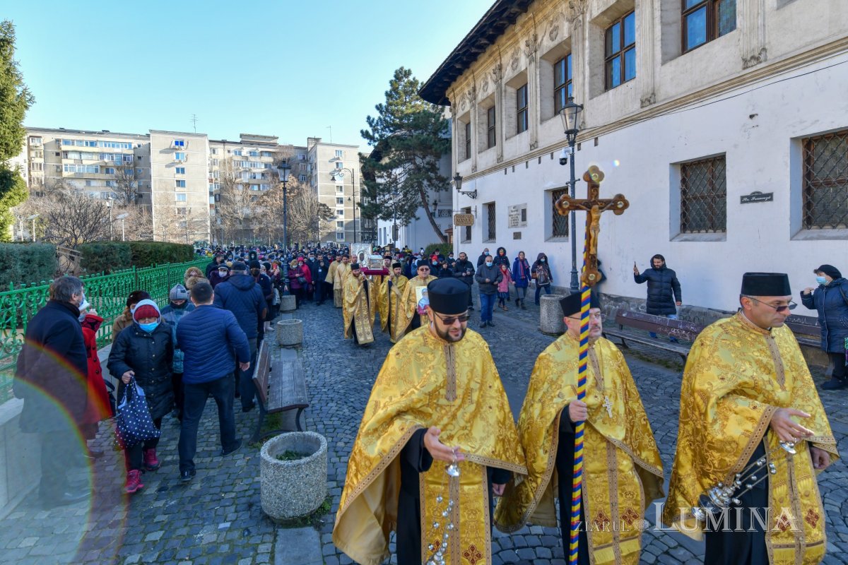 Procesiune cu icoana și moaștele Sfântului Antonie cel Mare în Capitală 200885