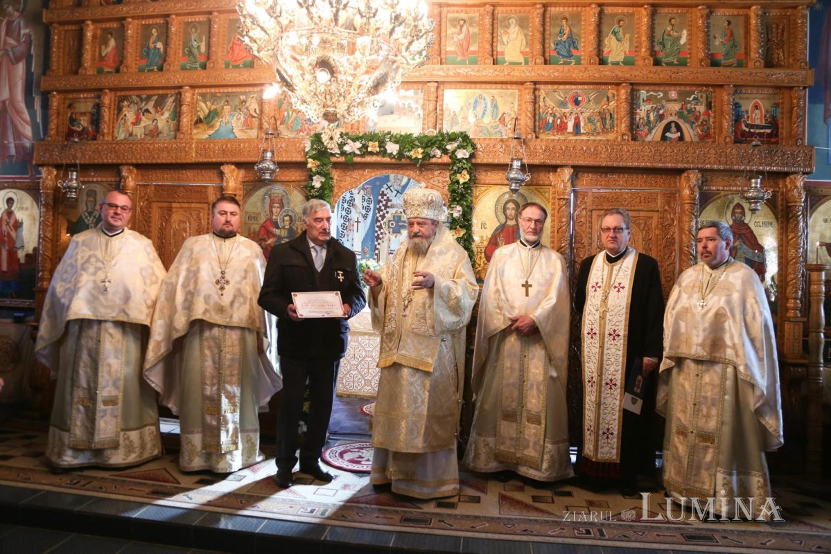 Sărbătoare la Biserica „Sfântul Antonie cel Mare” din Sibiu 200992