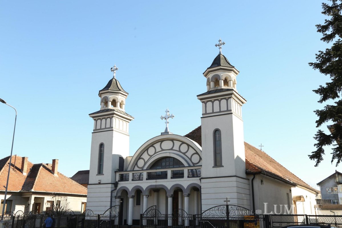 Sărbătoare la Biserica „Sfântul Antonie cel Mare” din Sibiu 200993