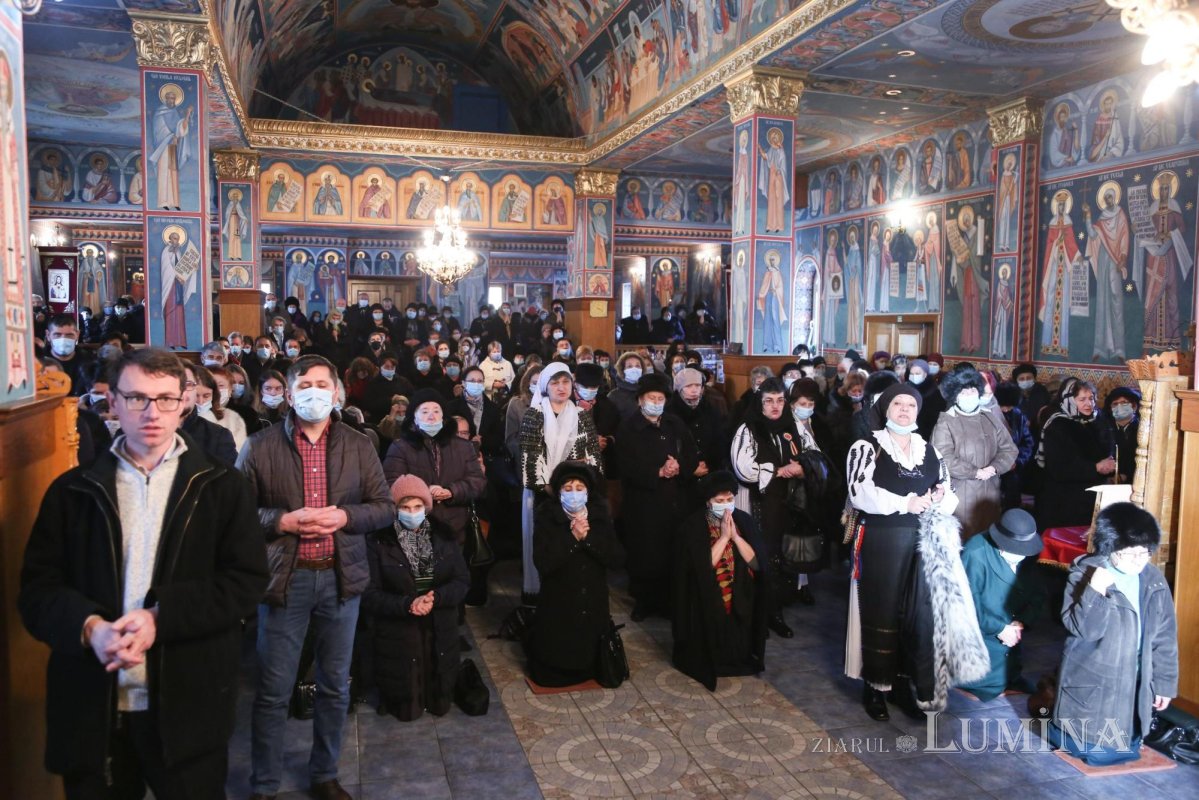 Sărbătoare la Biserica „Sfântul Antonie cel Mare” din Sibiu 200996