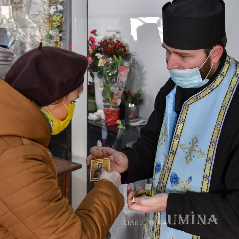 Sfântul Antonie cel Mare cinstit la biserica sa din centrul Capitalei 201074