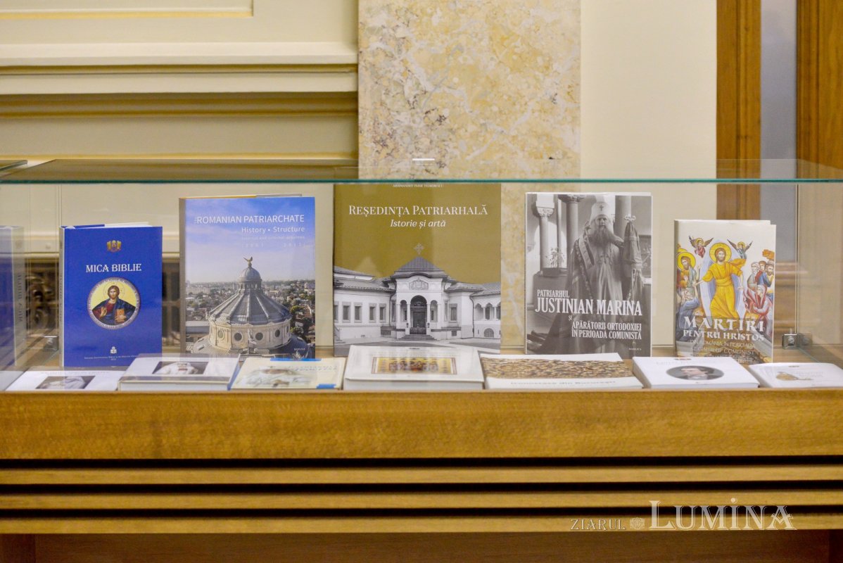 Expoziție dedicată împlinirii a 140 de ani de existență a Tipografiei Cărților Bisericești 201366