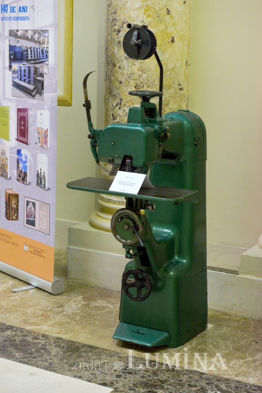 Expoziție dedicată împlinirii a 140 de ani de existență a Tipografiei Cărților Bisericești 201367