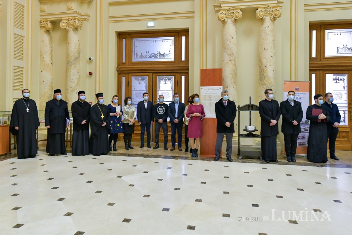 Expoziție dedicată împlinirii a 140 de ani de existență a Tipografiei Cărților Bisericești 201382