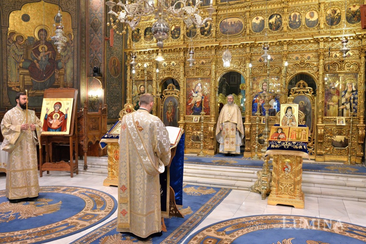 Sărbătorirea Unirii Principatelor Române la Patriarhie 201555