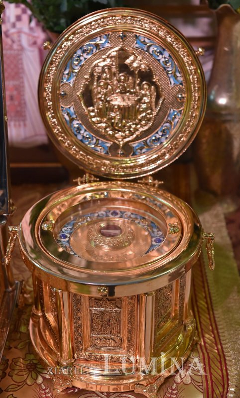 Laudă de seară adusă Sfinților Trei Ierarhi la Catedrala Patriarhală 201983