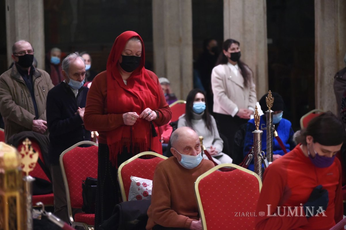 Laudă de seară adusă Sfinților Trei Ierarhi la Catedrala Patriarhală 201992