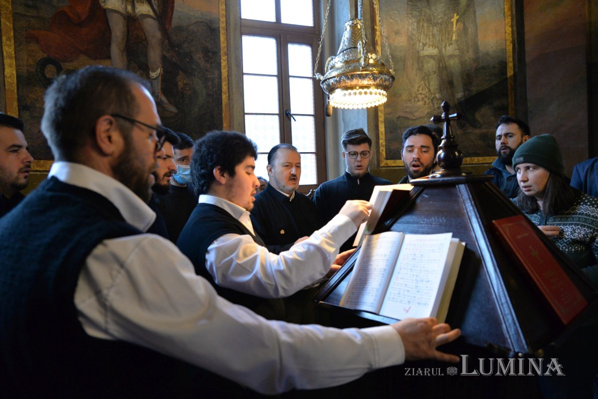 Ocrotitorii învățământului teologic cinstiți la Facultatea „Justinian Patriarhul“ 202111