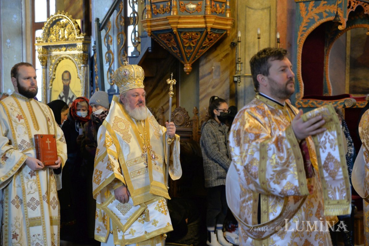 Ocrotitorii învățământului teologic cinstiți la Facultatea „Justinian Patriarhul“ 202112