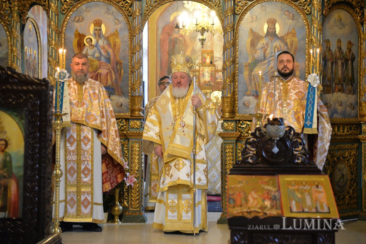 Ocrotitorii învățământului teologic cinstiți la Facultatea „Justinian Patriarhul“ 202122