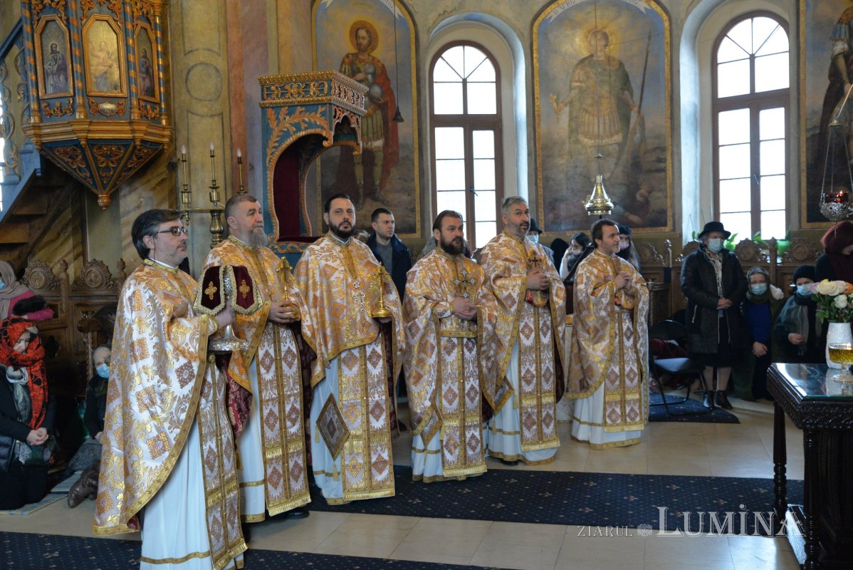 Ocrotitorii învățământului teologic cinstiți la Facultatea „Justinian Patriarhul“ 202123