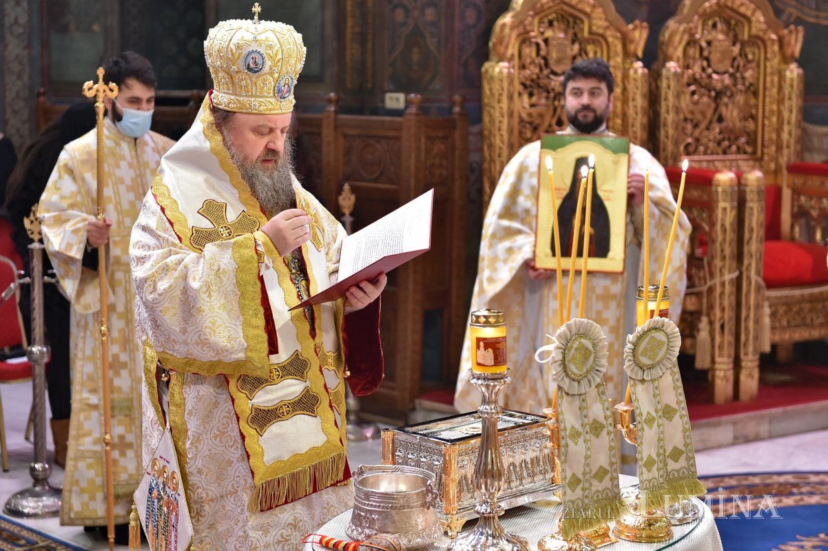 Sărbătoarea Sfinților Trei Ierarhi pe Colina Bucuriei 202064