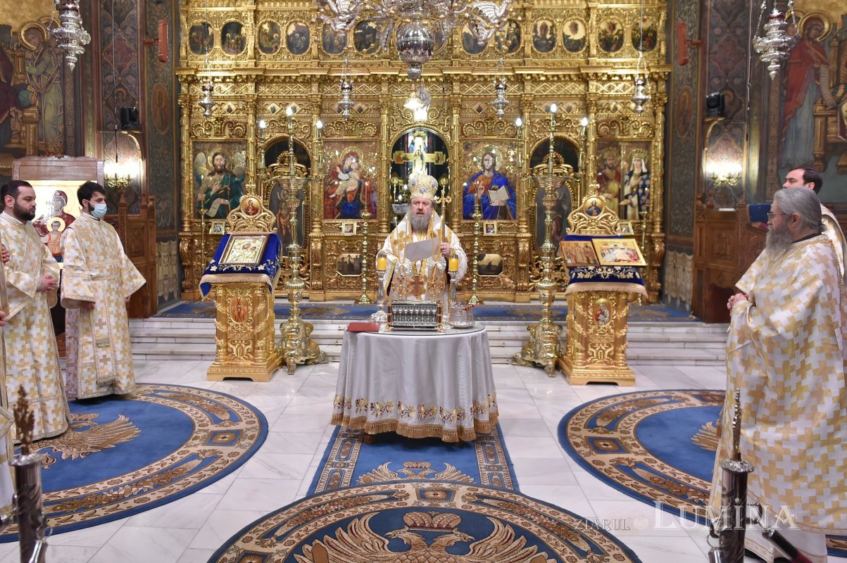 Sărbătoarea Sfinților Trei Ierarhi pe Colina Bucuriei 202068