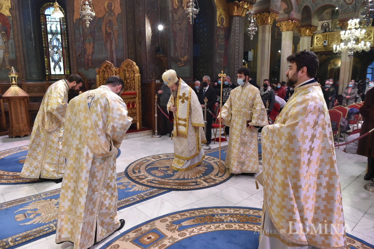 Sărbătoarea Sfinților Trei Ierarhi pe Colina Bucuriei 202075