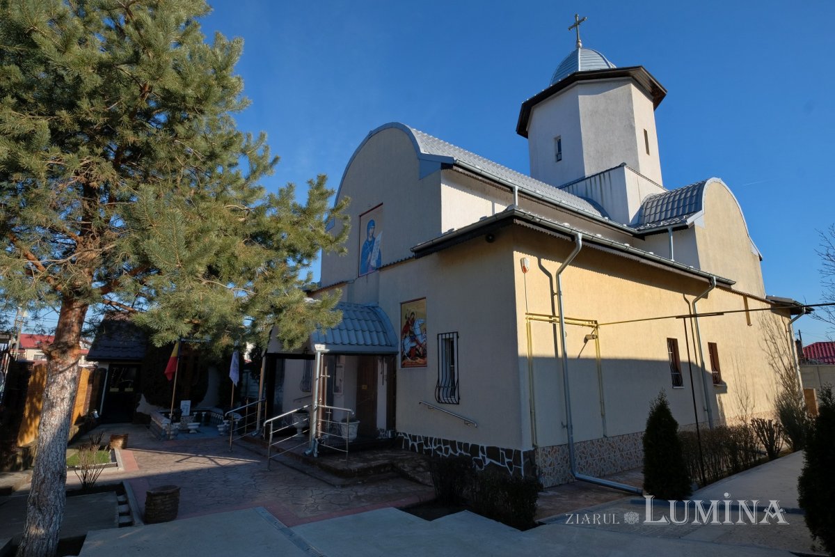 Biserica din Manolache, rod al rugăciunii enoriașilor 201938