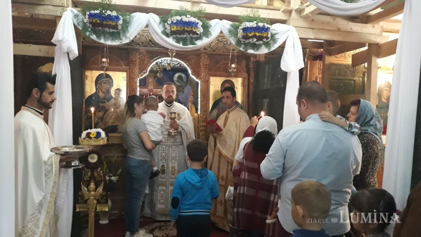 Biserica din Manolache, rod al rugăciunii enoriașilor 201955