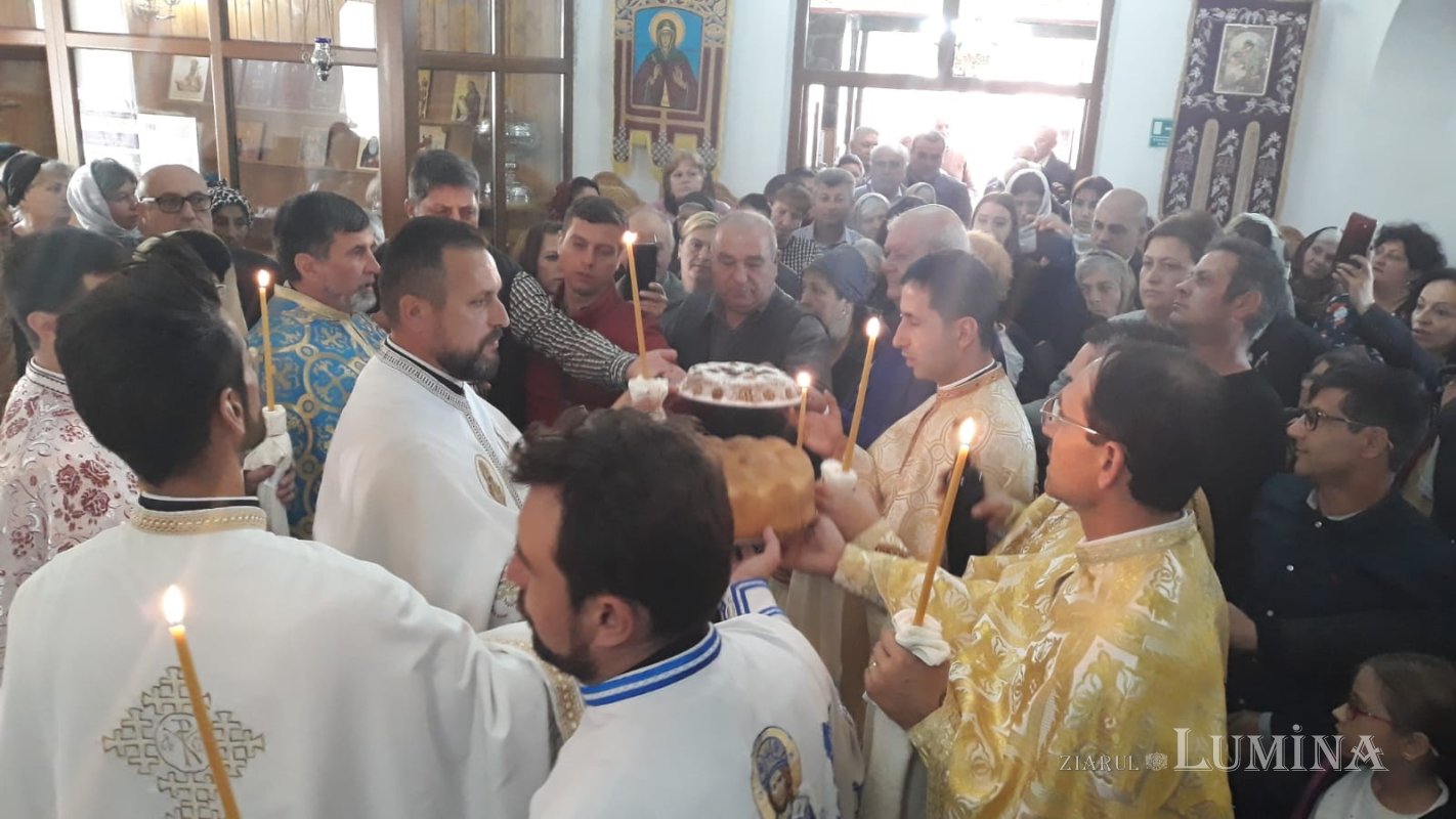 Biserica din Manolache, rod al rugăciunii enoriașilor 201956