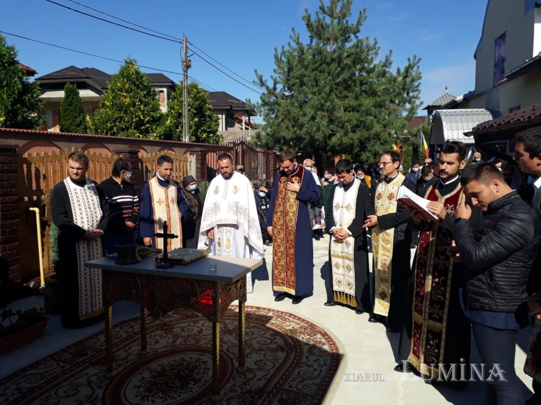 Biserica din Manolache, rod al rugăciunii enoriașilor 201957
