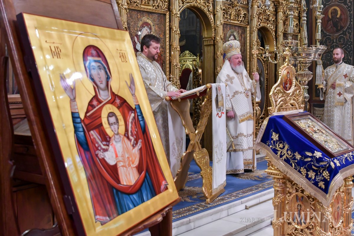 Sărbătoarea Întâmpinării Domnului la Catedrala Patriarhală 202475