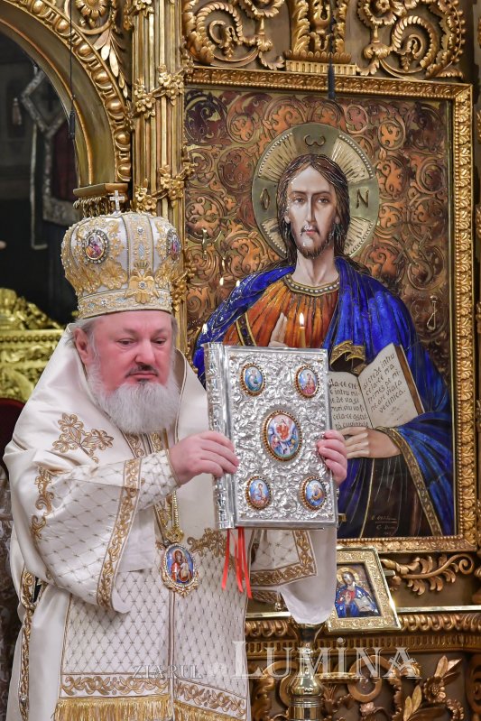 Sărbătoarea Întâmpinării Domnului la Catedrala Patriarhală 202477