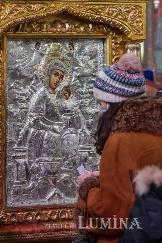 Sărbătoarea Întâmpinării Domnului la Catedrala Patriarhală 202481