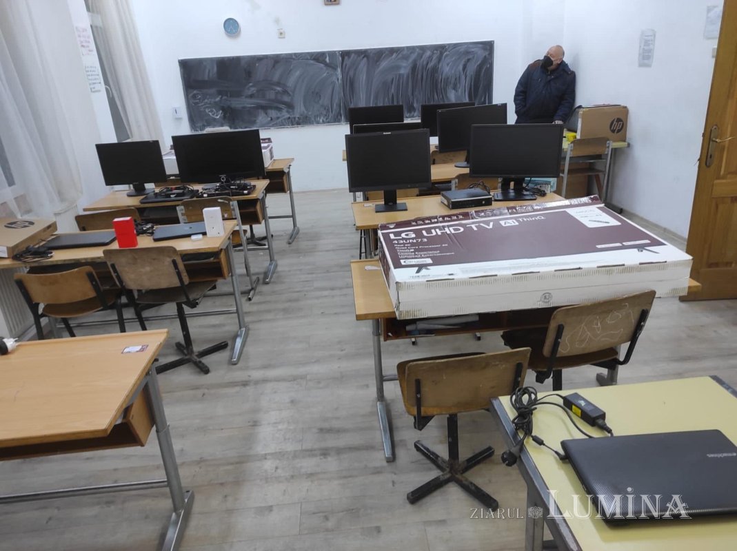 Ajutoare pentru copiii defavorizaţi din cartierul braşovean Bartolomeu 202923