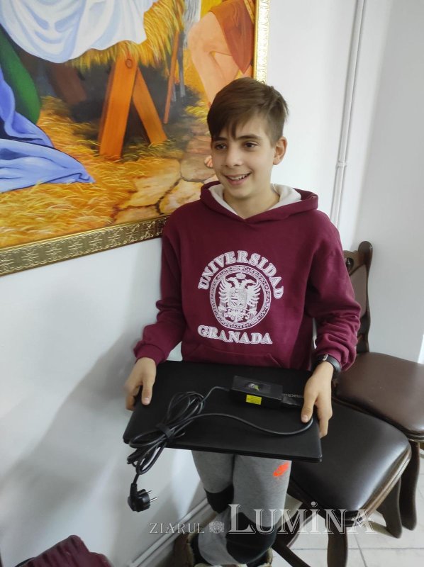 Ajutoare pentru copiii defavorizaţi din cartierul braşovean Bartolomeu 202924