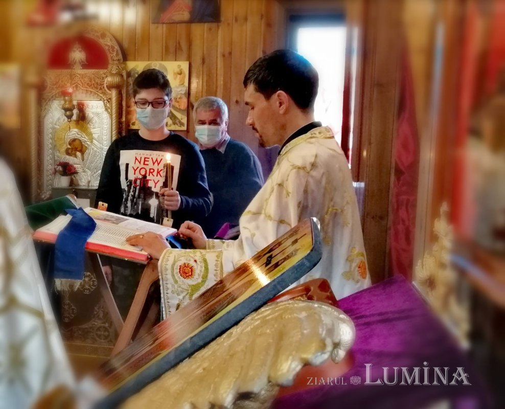 „Din gunoi înalți pe cel lipsit” 202870