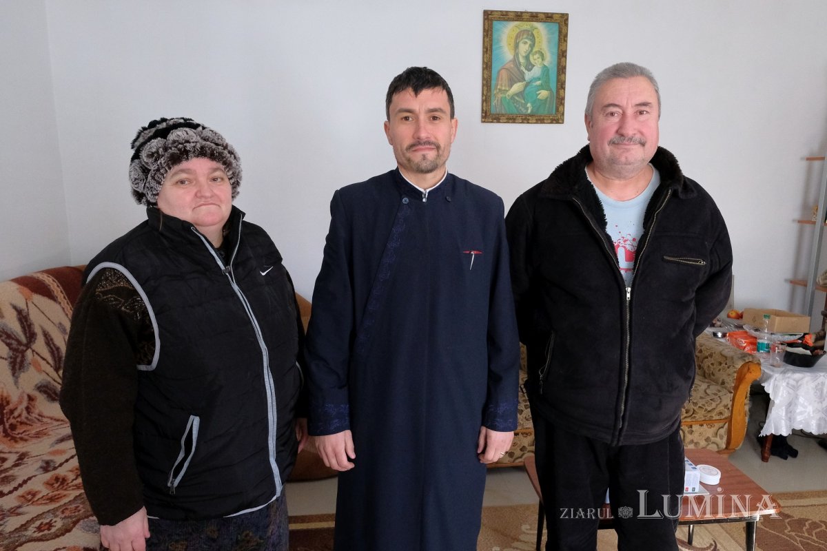 „Din gunoi înalți pe cel lipsit” 202871