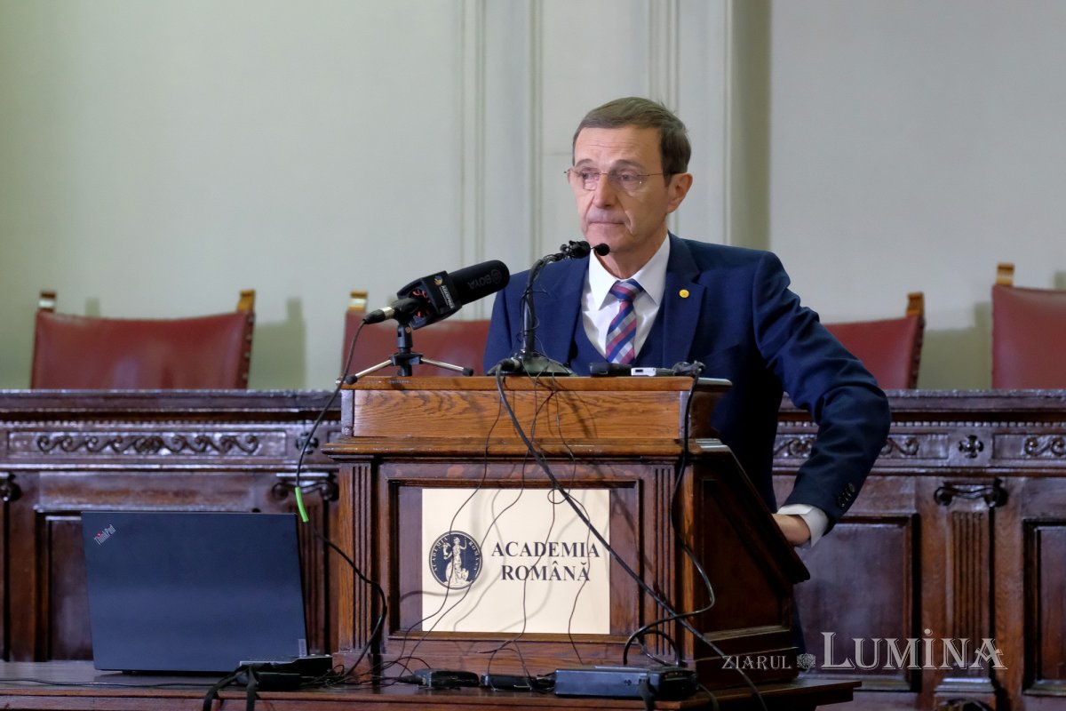 Dialogul dintre stat și culte, definit de echilibru 203139