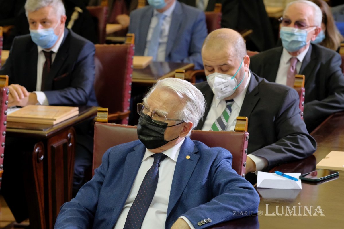 Dialogul dintre stat și culte, definit de echilibru 203144