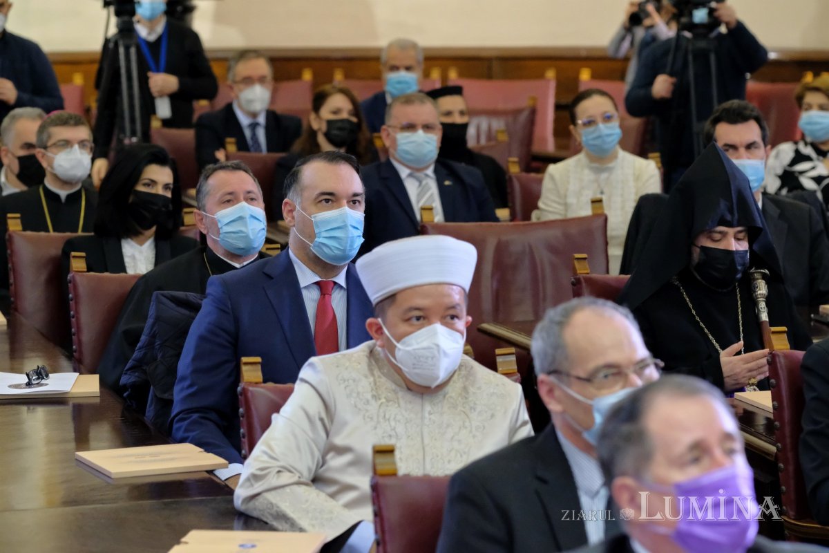 Dialogul dintre stat și culte, definit de echilibru 203153